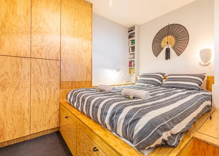 Guestready - Bright In The 19th Paris